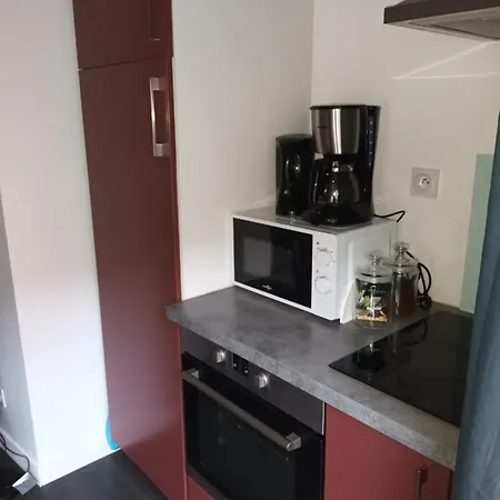 Petite Maison Cocooning بيت للعطل Brigueuil